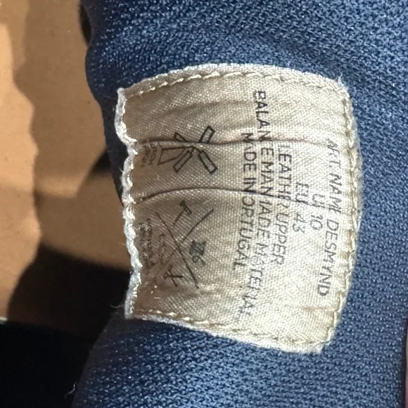 Men's Bullboxer Leather Sneakers. - Picture 4 of 4